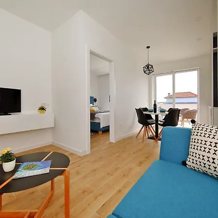 بيت للعطل Holiday Vile Dalmacija Preko Cin05006 Dyj *